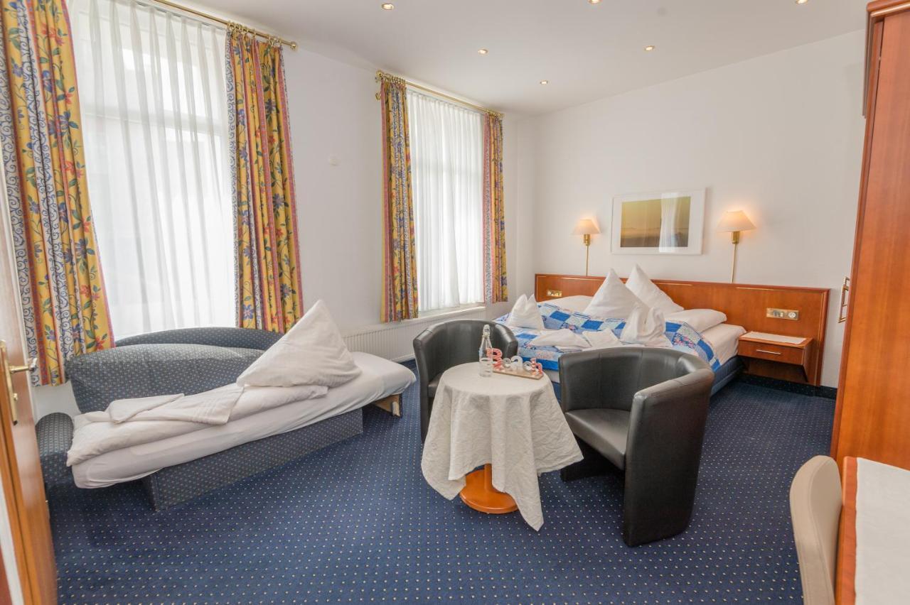 Inselhotel Cornelius Нордерней Экстерьер фото